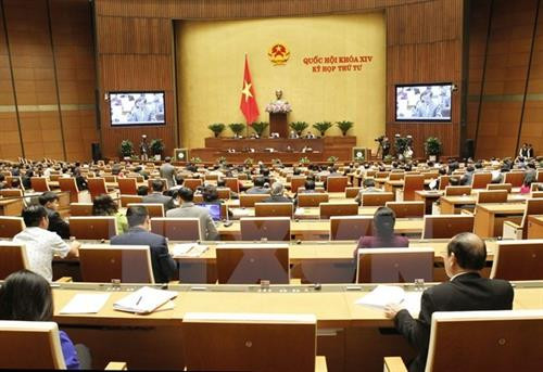 越南第十四届国会第十四次会议场景。（图片来源：越通社）