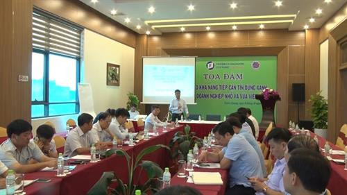 座谈会场景。图自互联网 座谈会场景。图自互联网