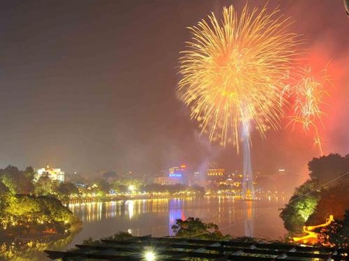 河内市将在30处燃放烟花喜迎2018年春节。（图片来源：越通社）