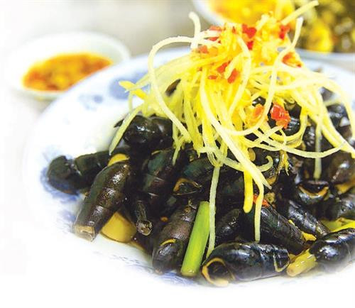 美味可口的岘港市“吸”田螺 ảnh 1