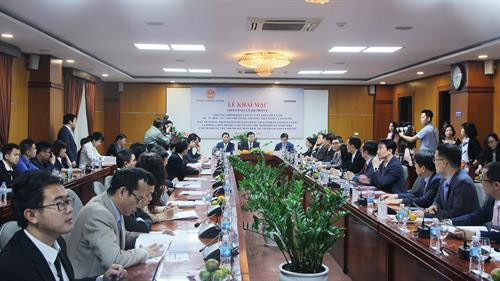 仪式场景。(图片来源:因特网) 仪式场景。(图片来源:因特网)