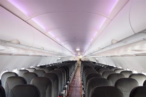 越捷航空的A321neo飞机内部空间宽敞，拥有230个座位。（图片来源：vietjetair.com)
