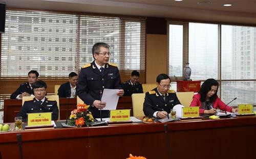 越南海关总局副局长梅春成发表讲话。图自越通社 越南海关总局副局长梅春成发表讲话。图自越通社