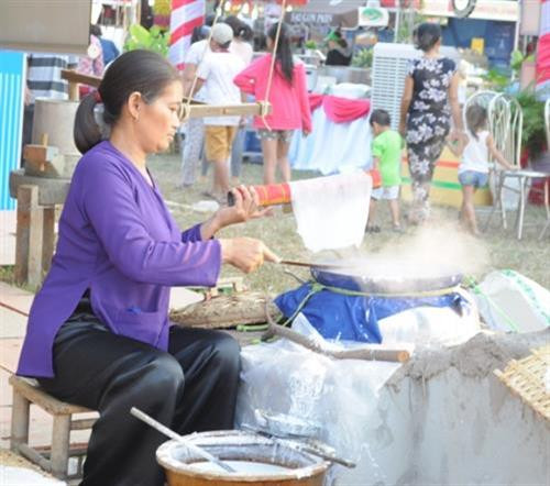 展旁米皮制作 图自互联网