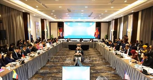第22届东盟旅游部长级会议场景。图自越通社 第22届东盟旅游部长级会议场景。图自越通社