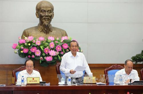 张和平要求密切关注台塑河静钢铁厂运行情况。（图片来源：越通社）