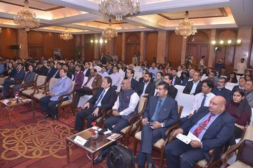 参会代表。图自越通社 参会代表。图自越通社