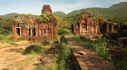 美山塔。图自因特网 美山塔。图自因特网