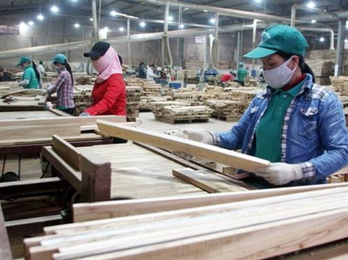 资料图：越南木制品。图自越通社
