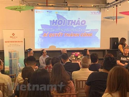 “创业、管理和发展企业：成功的秘诀”研讨会在悉尼召开。图自越通社