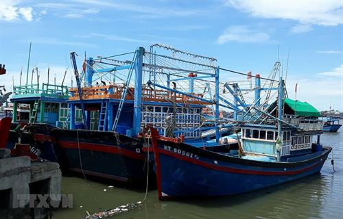 资料图:越南渔民的渔船。图自越通社 资料图:越南渔民的渔船。图自越通社