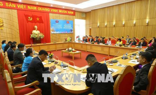 座谈会场景(图片来源:越通社) 座谈会场景(图片来源:越通社)