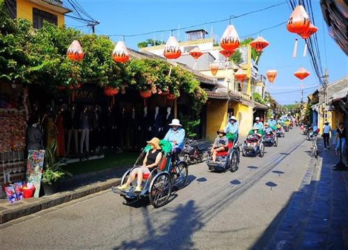 2019年11月，越南接待国际游客量达180万人次。图自互联网