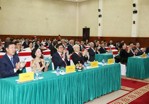 出席开班典礼代表 图自越通社 出席开班典礼代表 图自越通社