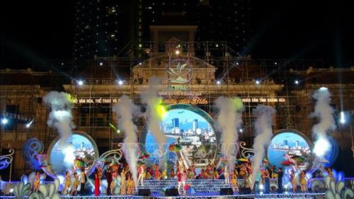 2019年国家旅游年闭幕式现场。图自越通社 2019年国家旅游年闭幕式现场。图自越通社