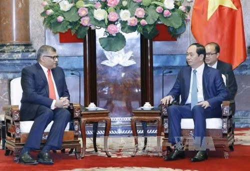 越南国家主席陈大光会见新加坡最高法院首席大法官梅达顺。（图片来源：越通社）