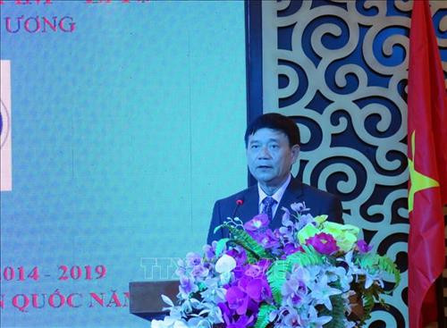 越南与老挝友好协会陈文髓发表讲话。图自越通社