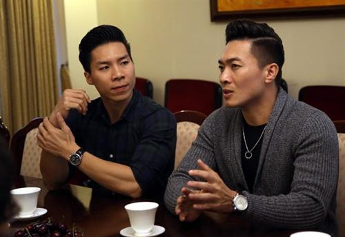 越南“杂技王子”国基和国业。(图片来源:越通社) 越南“杂技王子”国基和国业。(图片来源:越通社)