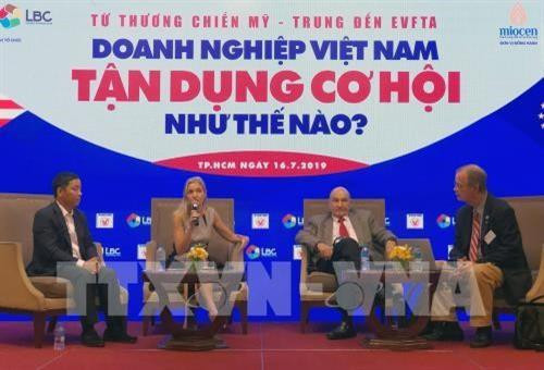 参加研讨会的代表。图自 越通社