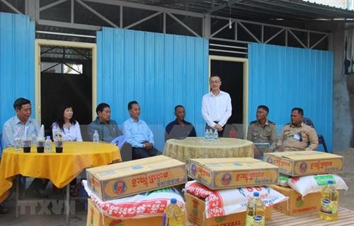 新房交接仪式。图自越通社 新房交接仪式。图自越通社