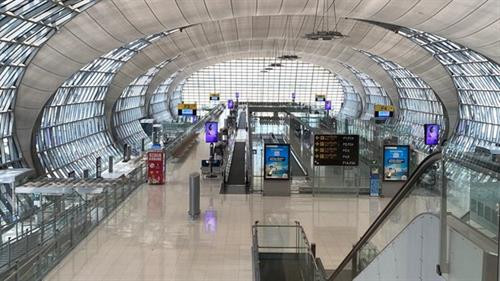 泰国政府从4月2日至15日禁止包括泰国人在内的所有人员入境该国。图自越通社 泰国政府从4月2日至15日禁止包括泰国人在内的所有人员入境该国。图自越通社