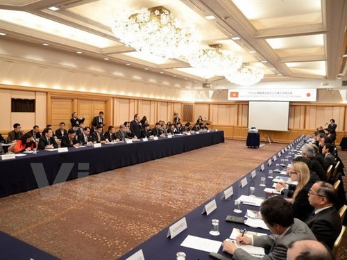 越南日本信息技术与通信企业合作论坛场景。（图片来源：越通社）