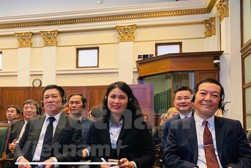 出席第七届廉正性国际研讨会的越南国家审计署代表团。图自越通社