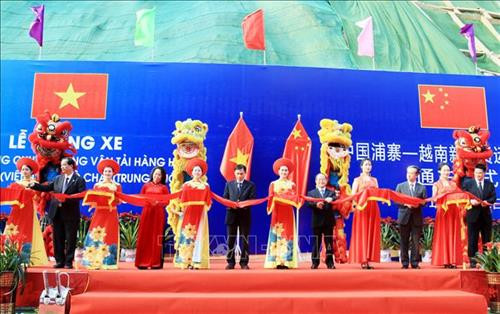 （越南）新青—（中国）浦寨货运专用通道正式通车 图自越通社