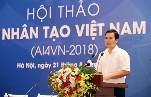 越南科学与技术部副部长裴世维在研讨会上发表讲话 图自越通社
