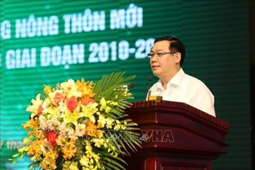 政府副总理、国家目标计划中央指导委员会主任王廷惠发表讲话。图自越通社 政府副总理、国家目标计划中央指导委员会主任王廷惠发表讲话。图自越通社