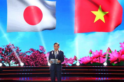 越南外交部副部长黎怀忠在会上发表讲话。图自越通社