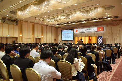 座谈会场景。 图自越通社