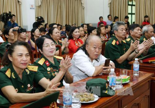 与会代表。（图片来源：越通社）