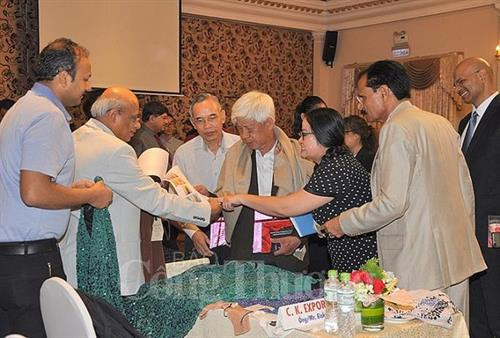 印度与越南纺织服装企业。图自互联网