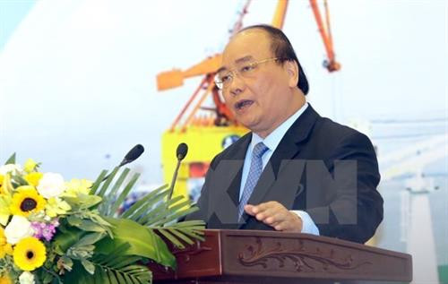 政府总理阮春福在会上发表讲话。(图片来源:越通社) 政府总理阮春福在会上发表讲话。(图片来源:越通社)