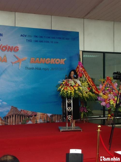 越南旅游公司在仪式上发表讲话。(图片来源:tamnhin.net.vn) 越南旅游公司在仪式上发表讲话。(图片来源:tamnhin.net.vn)