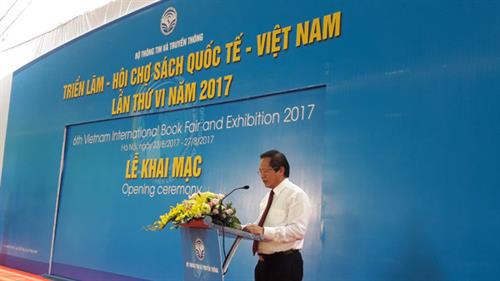 越南信息传媒部部长张明俊在仪式上发表讲话。(图片来源:因特网) 越南信息传媒部部长张明俊在仪式上发表讲话。(图片来源:因特网)