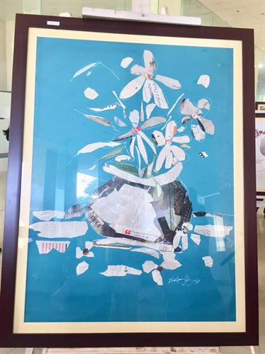 这些作品以报纸为材料,不仅充满生活气息。图自https://baodanang.vn 这些作品以报纸为材料,不仅充满生活气息。图自https://baodanang.vn