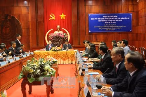 会议全景。(图片来源:越通社) 会议全景。(图片来源:越通社)