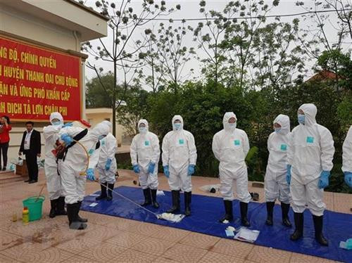 参加演习的兽医干部。图自越通社 参加演习的兽医干部。图自越通社