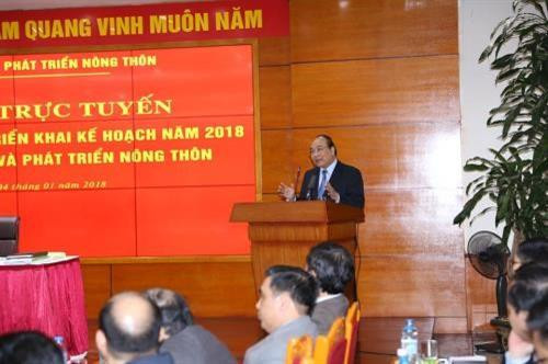 政府总理阮春福在会上发表讲话。(图片来源:越通社) 政府总理阮春福在会上发表讲话。(图片来源:越通社)