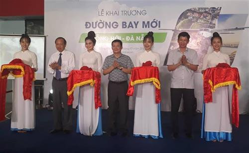 海鸥航空(HAA)在广平省举行同海至岘港国际机场航线的开通仪式。图自越通社 海鸥航空(HAA)在广平省举行同海至岘港国际机场航线的开通仪式。图自越通社