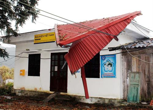 河江遭受冰雹和龙卷风灾害。(图片来源:越通社) 河江遭受冰雹和龙卷风灾害。(图片来源:越通社)