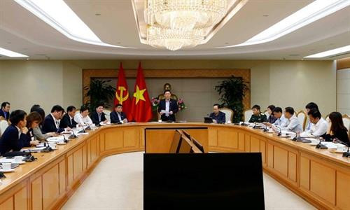 政府副总理王廷惠发表讲话。（图片来源：越通社）