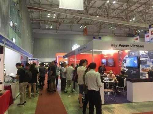 附图:2019年越南胡志明市国际汽车摩托车工业及零配件技术展览会。图自越通社 附图:2019年越南胡志明市国际汽车摩托车工业及零配件技术展览会。图自越通社