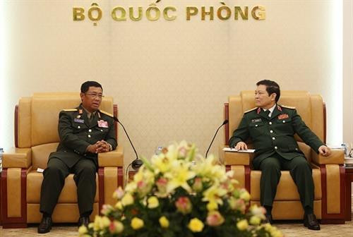 老挝人民军总参谋长对越南进行正式访问 ảnh 2