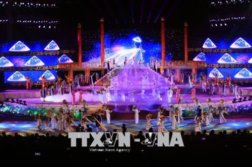 2018年顺化文化节盛大开幕。（图片来源：越通社）