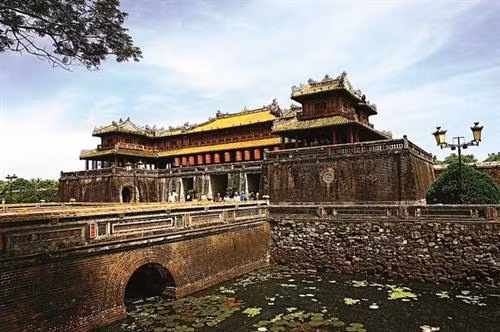 承天顺化省顺化市的世界文化遗产顺化古都遗迹群体得到了良好保护。图自《越南之声》 承天顺化省顺化市的世界文化遗产顺化古都遗迹群体得到了良好保护。图自《越南之声》