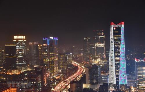 资料图：印度尼西亚首都雅加达的一角。图自越通社