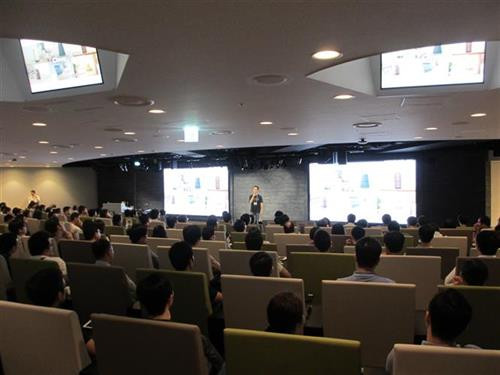 研讨会场景。图自越通社 研讨会场景。图自越通社